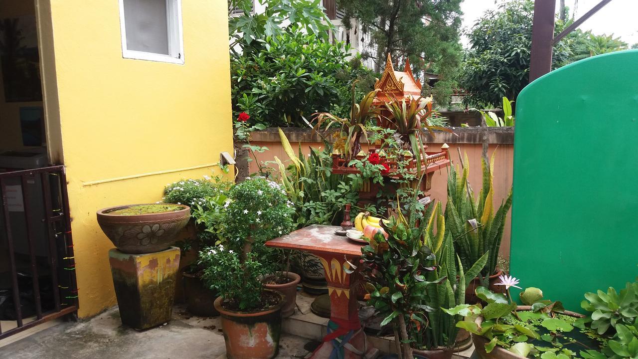 Holiday Chiang Mai Exterior photo